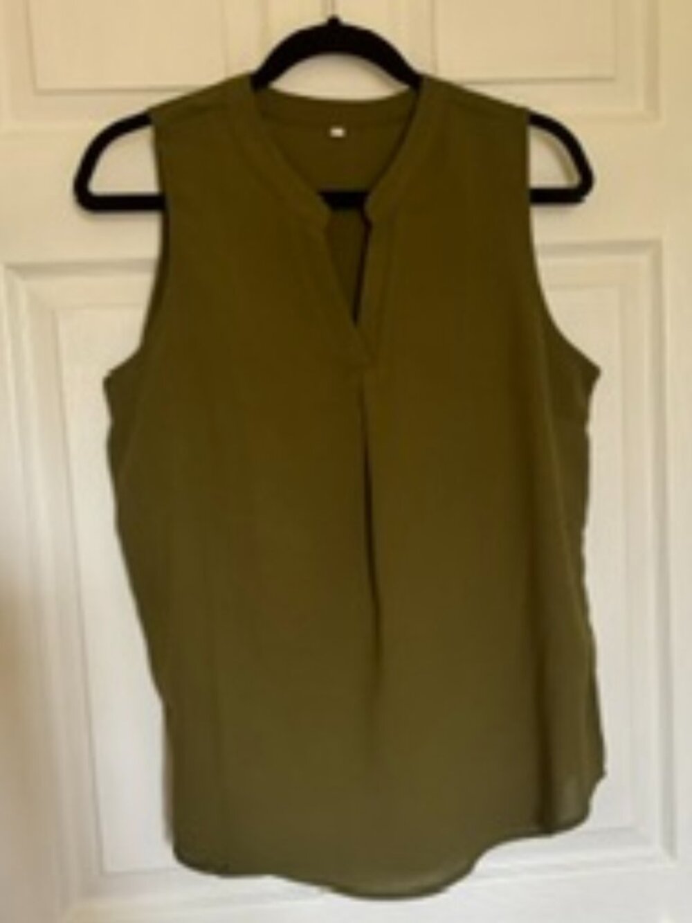 Olive green ss top Sz  L